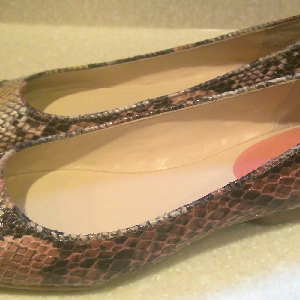 CALVIN KLEIN WOMENS CORAL AND FAUX SNAKESKIN BALLET SHOE-SIZE 6